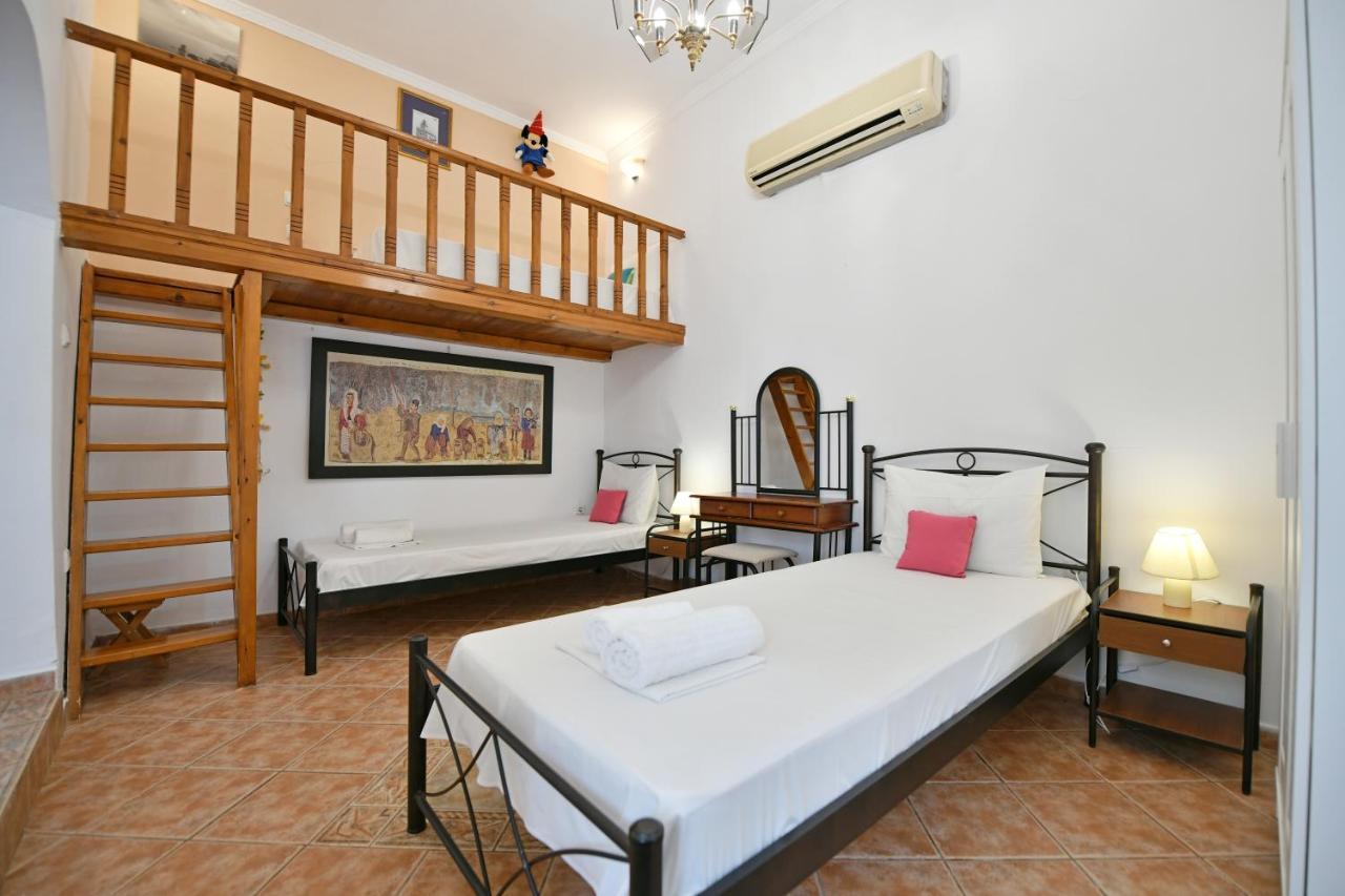 Вилла Maria'S House Идра Экстерьер фото