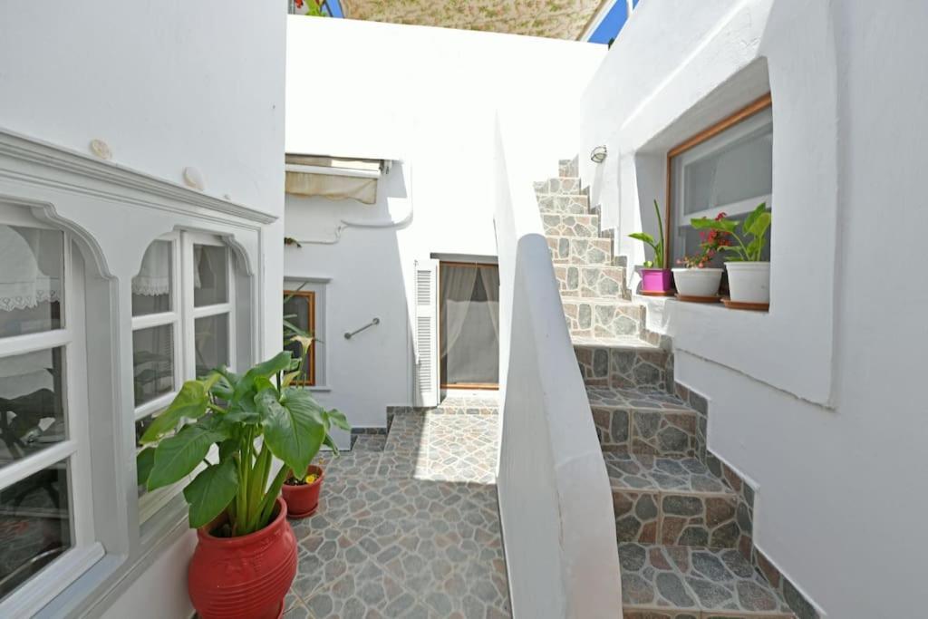 Вилла Maria'S House Идра Экстерьер фото